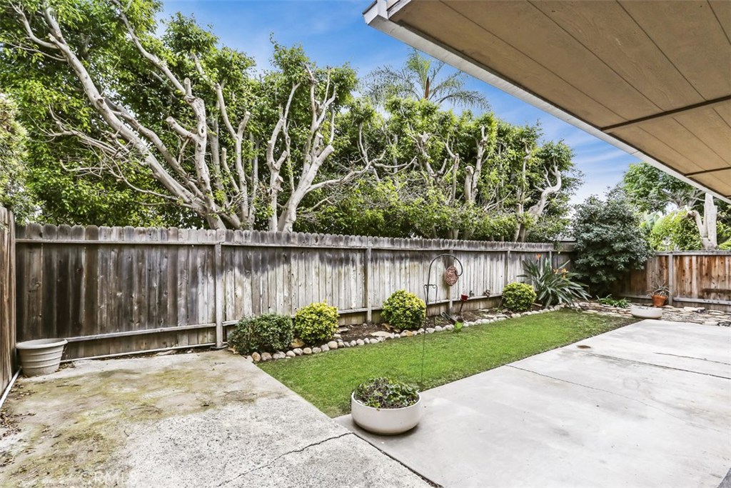 Your private back yard space - 34062 Mazo A, Dana Point CA 92629 - photo 1