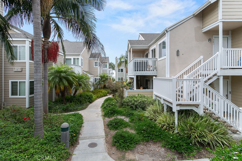 34110 Selva Road 328, Dana Point CA 92629 - photo 4