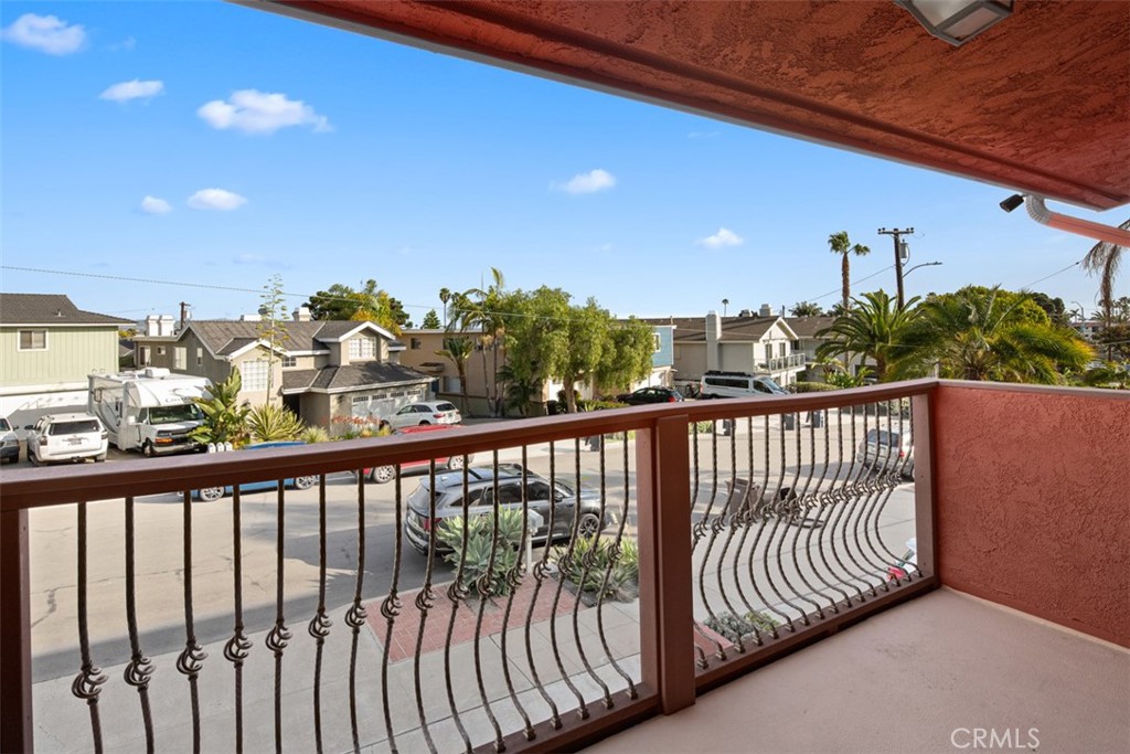 One block from PCH - 34121 Ruby Lantern A, Dana Point CA 92629 - photo 5