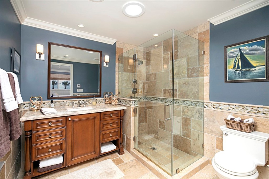 Primary bathroom. - 34126 Selva Road 301, Dana Point CA 92629 - photo 12