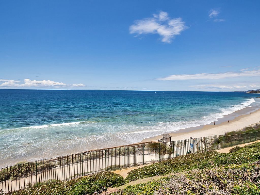 Walk to Strands Beach - 34132 Selva 250, Dana Point CA 92629 - photo 1