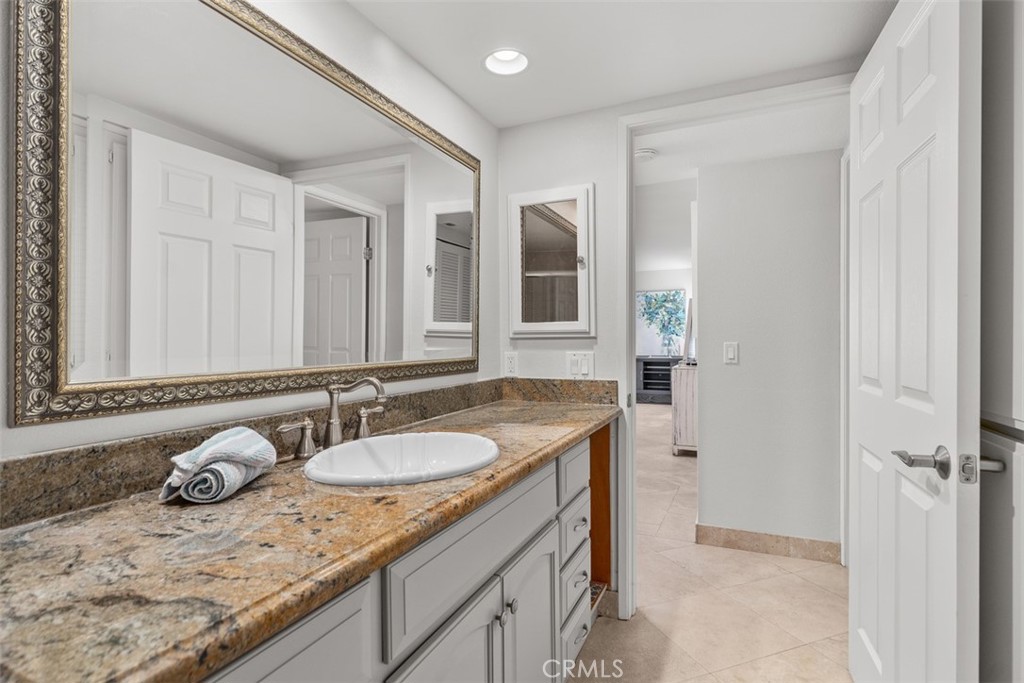 Bathroom - 34132 Selva 252, Dana Point CA 92629 - photo 16