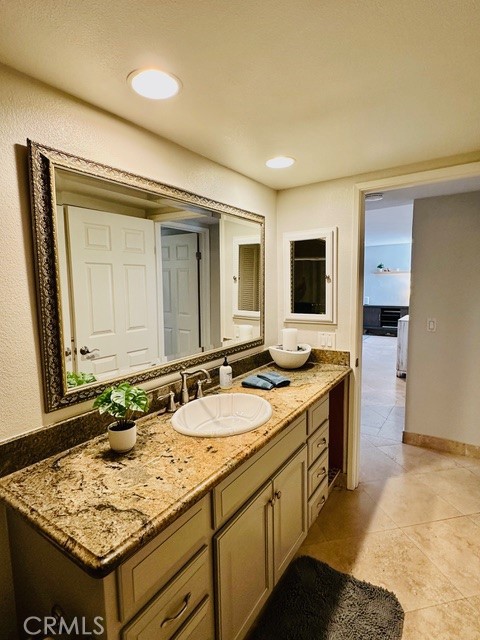 Bathroom - 34132 Selva 252, Dana Point CA 92629 - photo 20