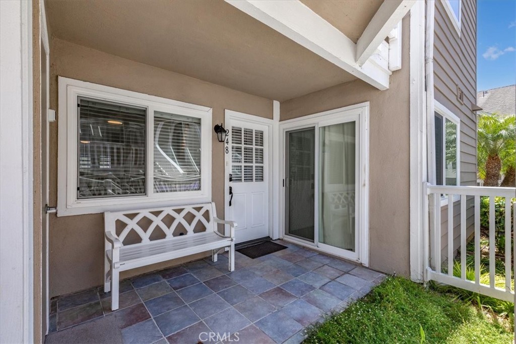 Front door - 34134 Selva Road 248, Dana Point CA 92629 - photo 10