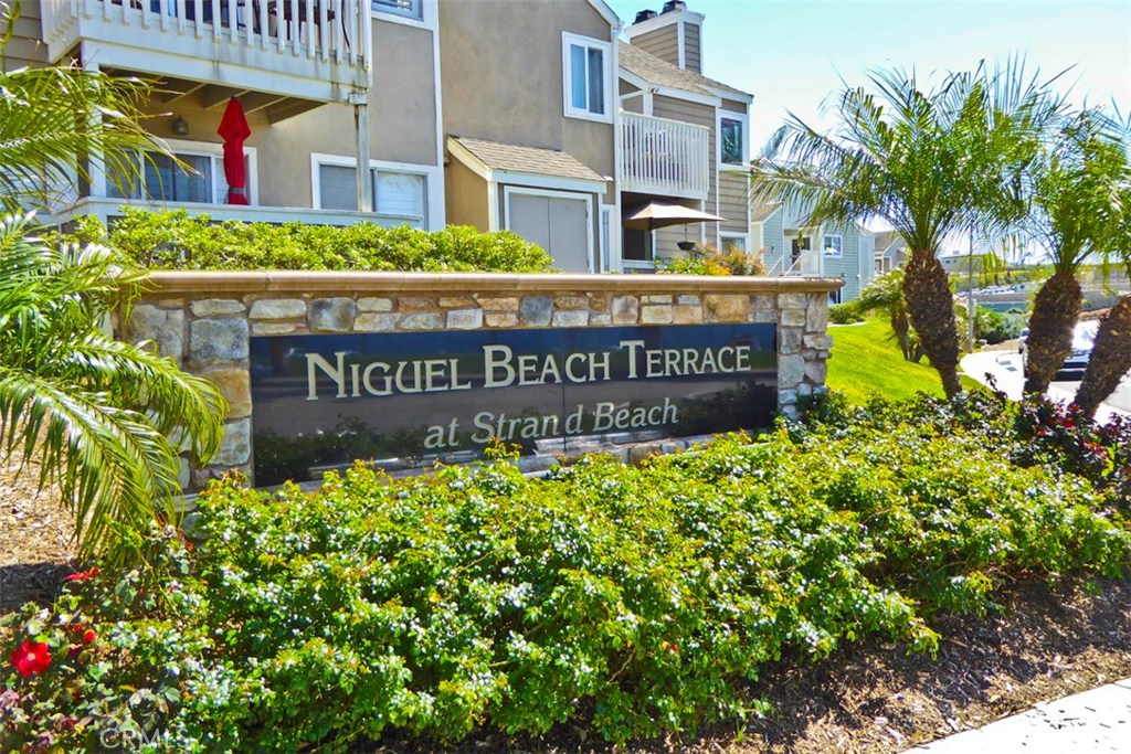 34144 Selva Road 204, Dana Point CA 92629 - photo 1