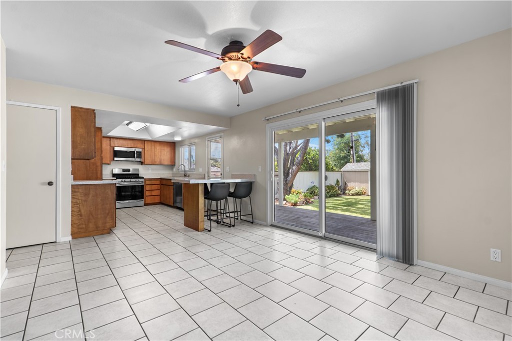 Dining room / Kitchen - 34155 Camino El Molino, Dana Point CA 92624 - photo 8