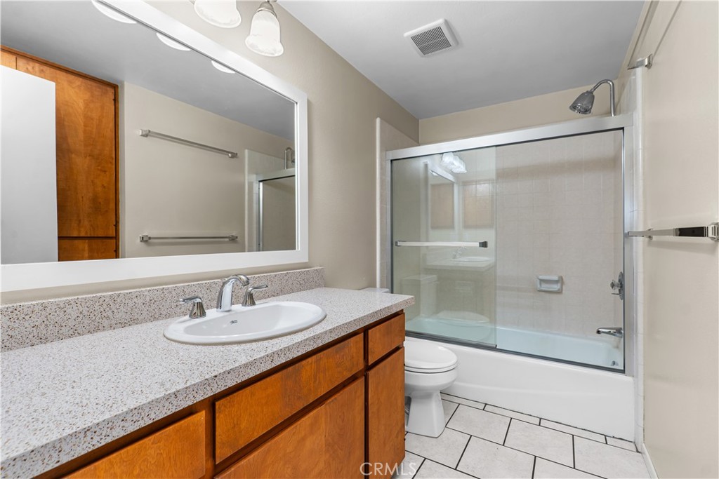 Upstairs hallway bathroom - 34155 Camino El Molino, Dana Point CA 92624 - photo 18