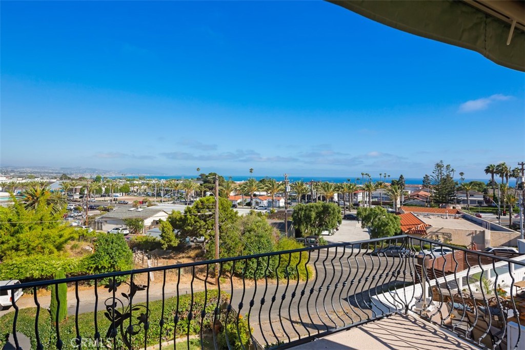 34182 Blue Lantern, Dana Point CA 92629 - photo 1