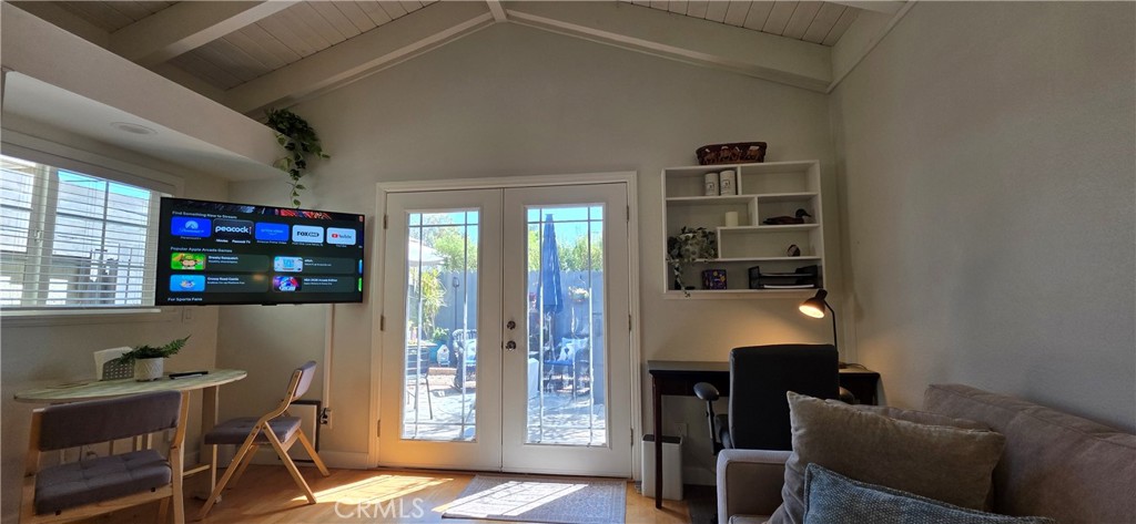 ADU LargeScreen Smart TV. Office Work Space. Overlooks Lush Private Garden - 34271 Via Lopez, Dana Point CA 92624 - photo 31