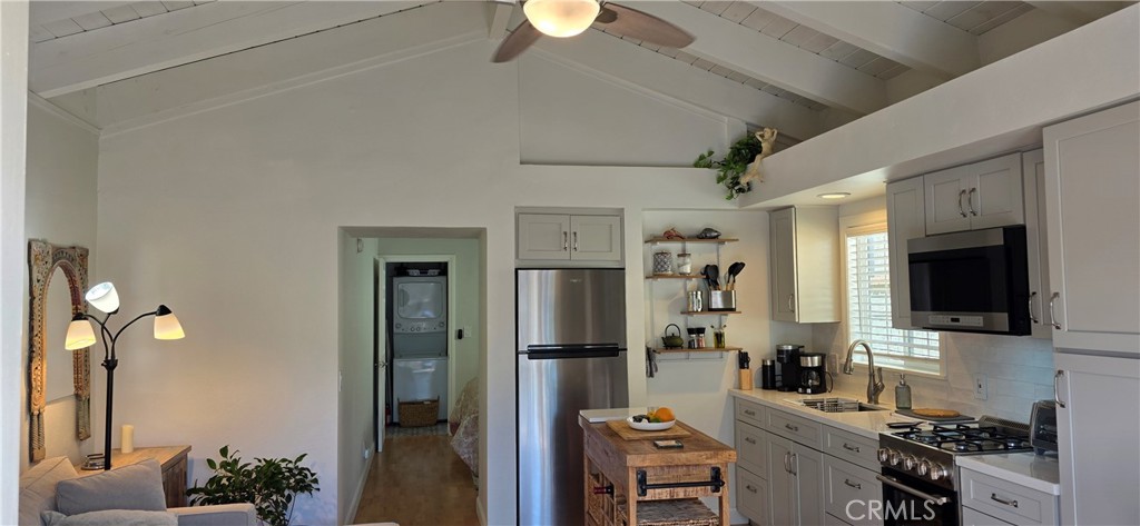ADU Convenient Access to Queen Bdrm. Washer & Dryer - 34271 Via Lopez, Dana Point CA 92624 - photo 33