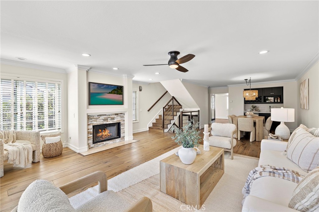 34279 Amber Lantern Street 11, Dana Point CA 92629 - photo 3