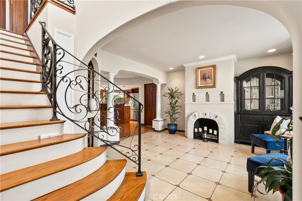 Enter thru beautifully renovated home with eloquent archways and french windows - 34283 Via Lopez, Dana Point CA 92624 - photo 6