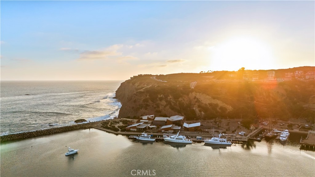 Easy Driving or Trolley Access to Dana Point Harbor Just Minutes Away - 34283 Via Lopez, Dana Point CA 92624 - photo 33