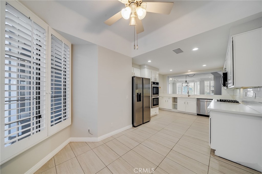 34300 Lantern Bay Drive 25, Dana Point CA 92629 - photo 5