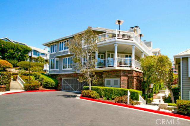 Enjoy cool ocean breezes from large wrap-around Veranda - 34300 Lantern Bay Drive 35, Dana Point CA 92629 - photo 1