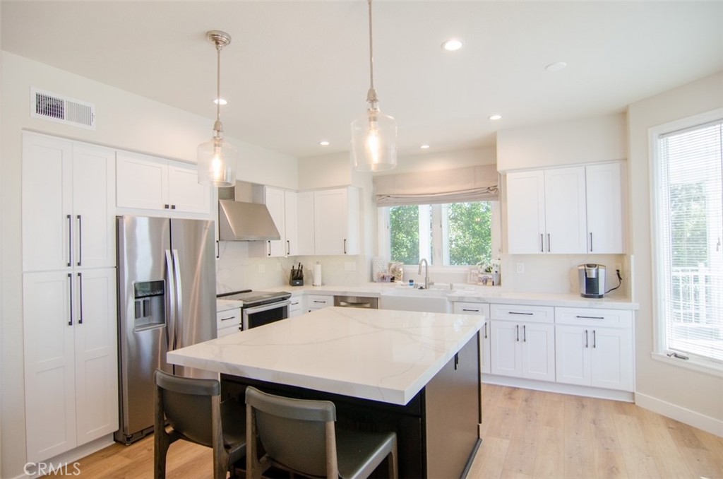 34300 Lantern Bay Drive 91, Dana Point CA 92629 - photo 2
