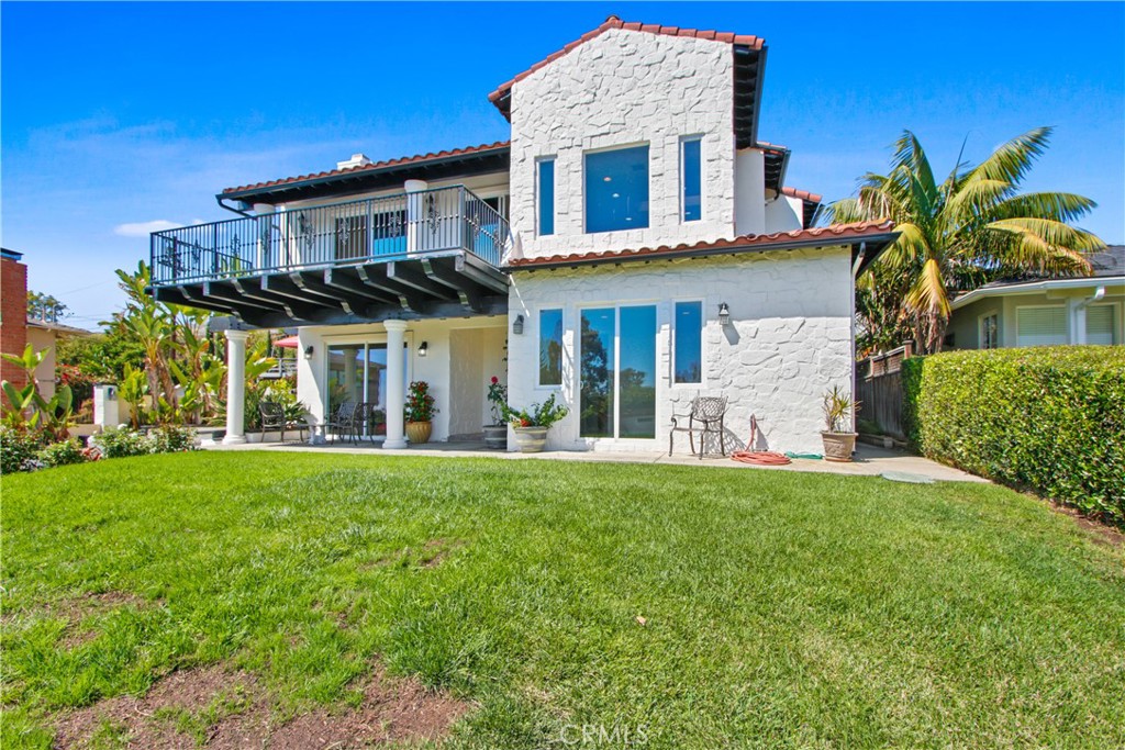 Sit high on a hill - 34326 Camino El Molino, Dana Point CA 92624 - photo 1