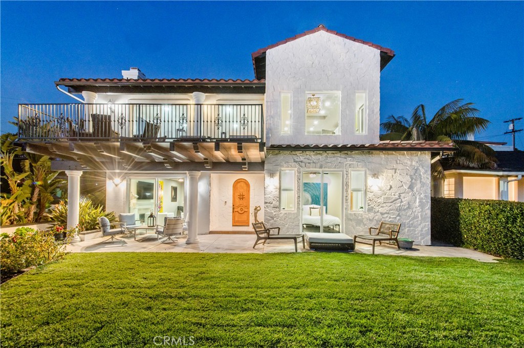 Great curb appeal - 34326 Camino El Molino, Dana Point CA 92624 - photo 1