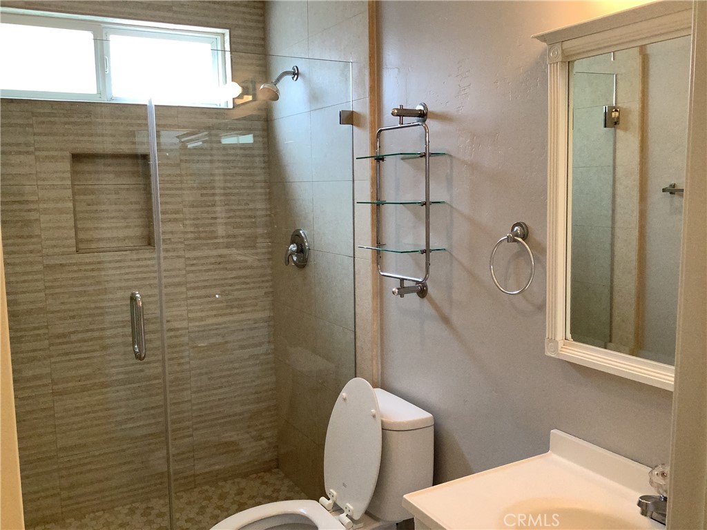 Master Bath - 34382 Via San Juan # B, Dana Point CA 92624 - photo 15