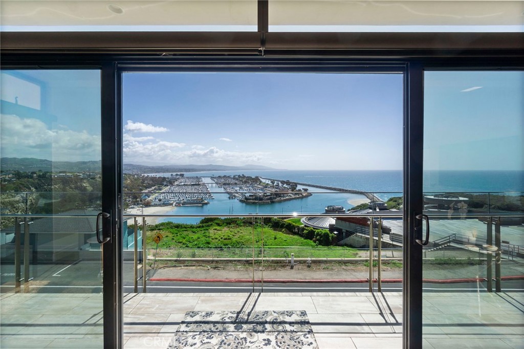 34403 Green Lantern Street 2, Dana Point CA 92629 - photo 4