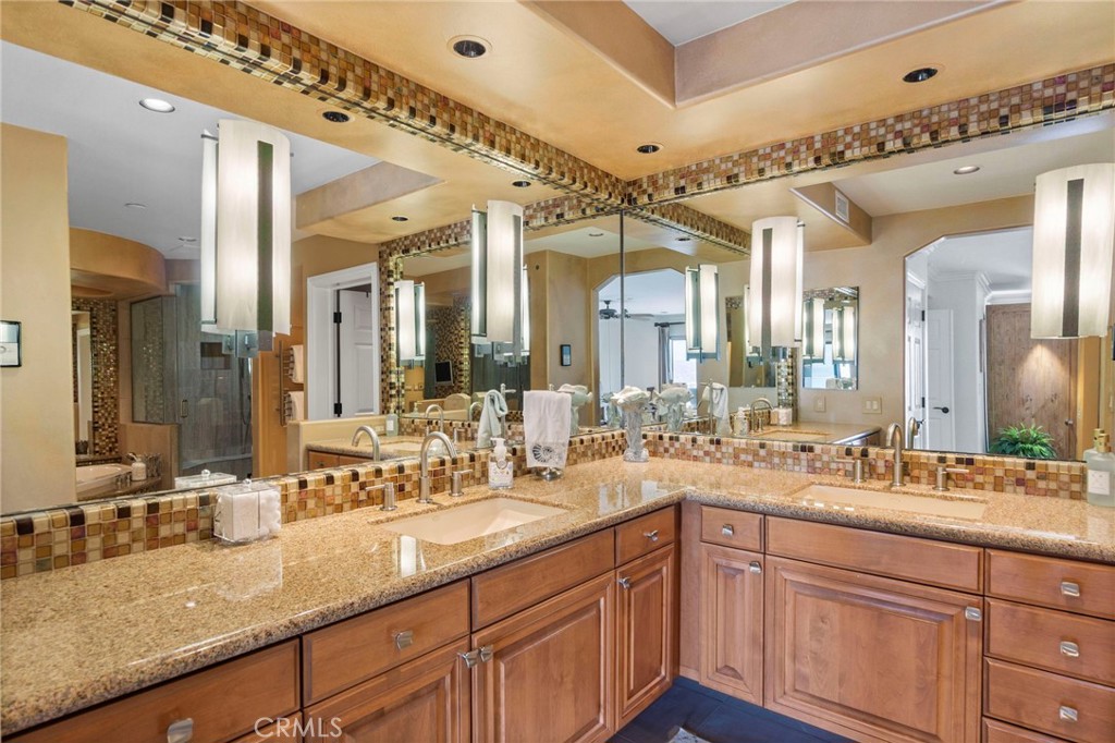 34403 Green Lantern Street 2, Dana Point CA 92629 - photo 20
