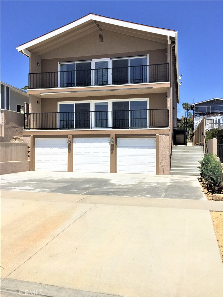 Attractive Exterior With Long Driveway Tenant Has Garage. - 34526 Via Espinoza, Dana Point CA 92624 - photo 1