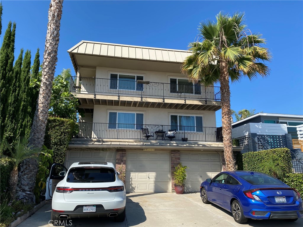 Upstairs unit with wrap around balcony to enjoy views! - 34566 Via Verde B, Dana Point CA 92624 - photo 1