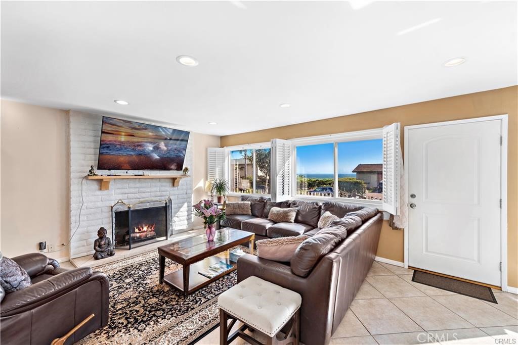 34572 Camino Capistrano B, Dana Point CA 92624 - photo 8