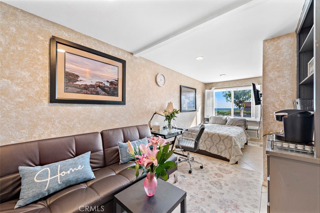 34572 Camino Capistrano B1, Dana Point CA 92624 - photo 2