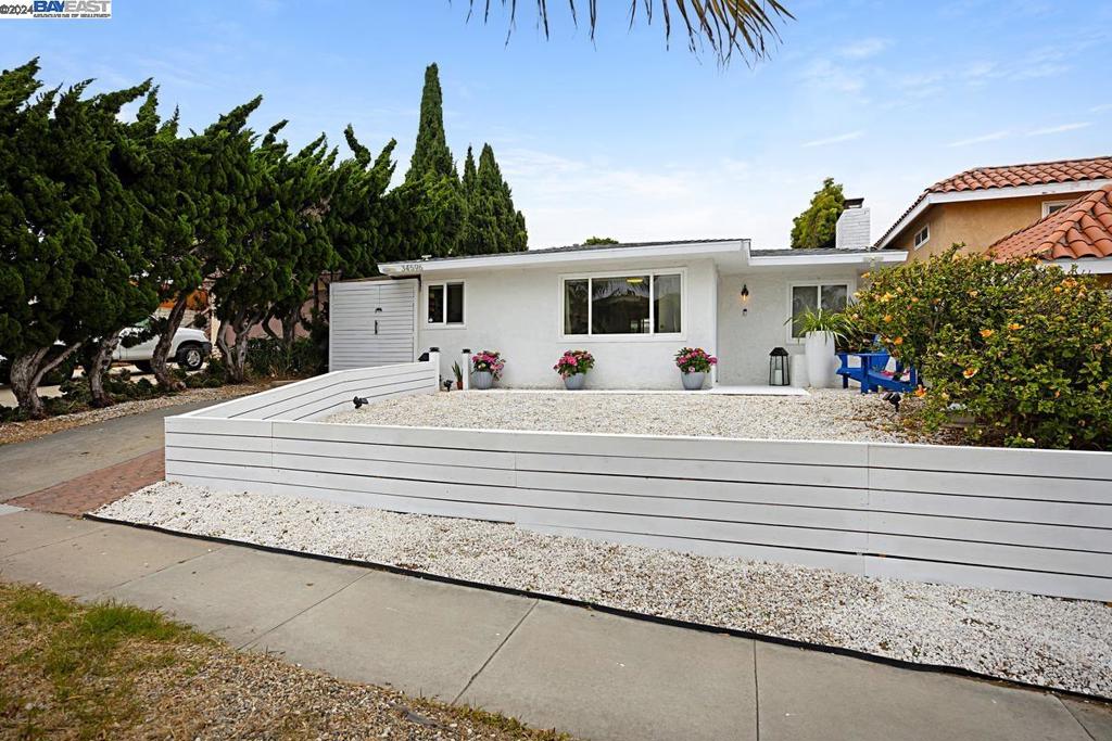34596 Via Catalina, Dana Point CA 92624 - photo 1