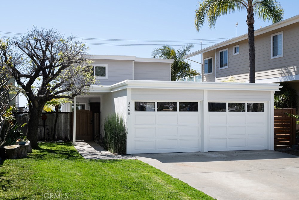 Beautiful 3 bed, 2 bath home in the heart of Capistrano Beach. - 34601 Calle Portola, Dana Point CA 92624 - photo 1