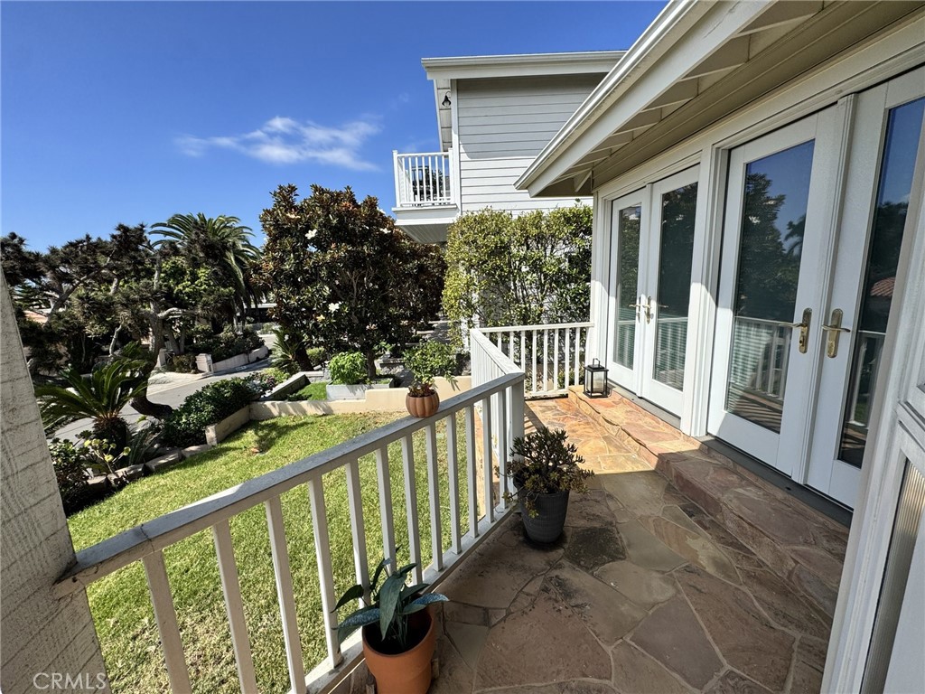 34742 Doheny, Dana Point CA 92624 - photo 4