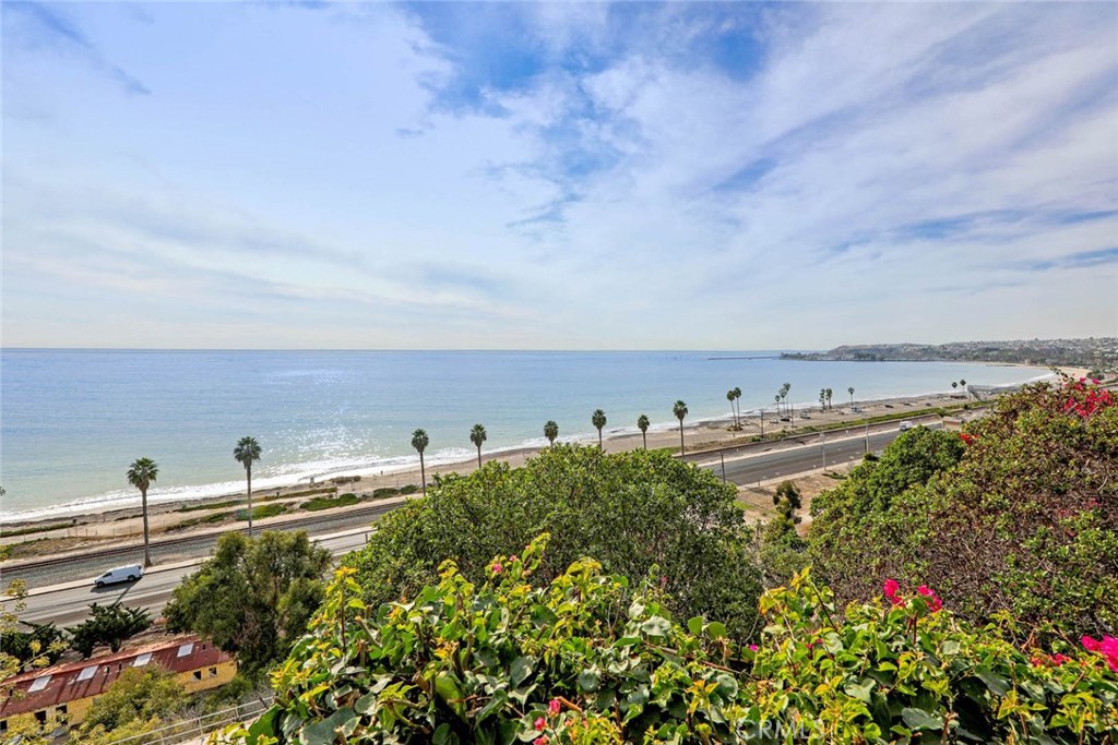 34781 Doheny Place, Dana Point CA 92624 - photo 1
