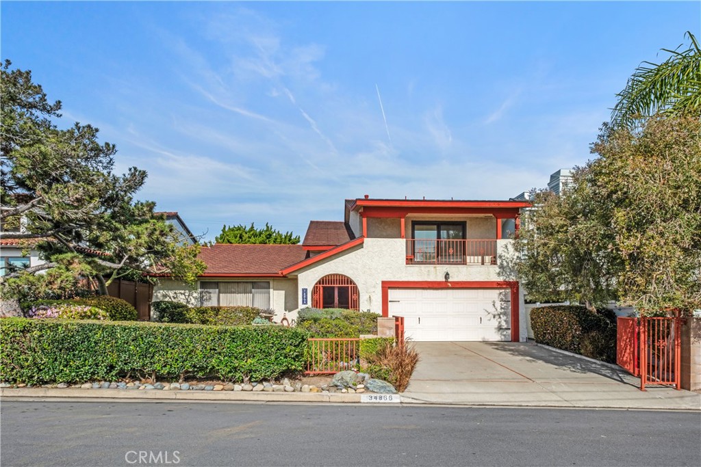 Front view from street. - 34866 Doheny Place, Dana Point CA 92624 - photo 3