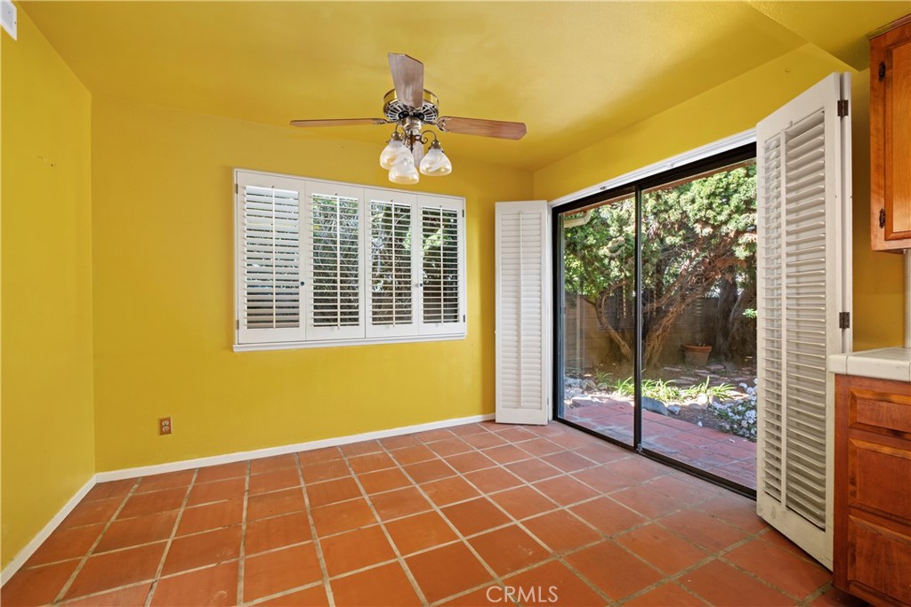 Eating space in kitchen - 34866 Doheny Place, Dana Point CA 92624 - photo 20