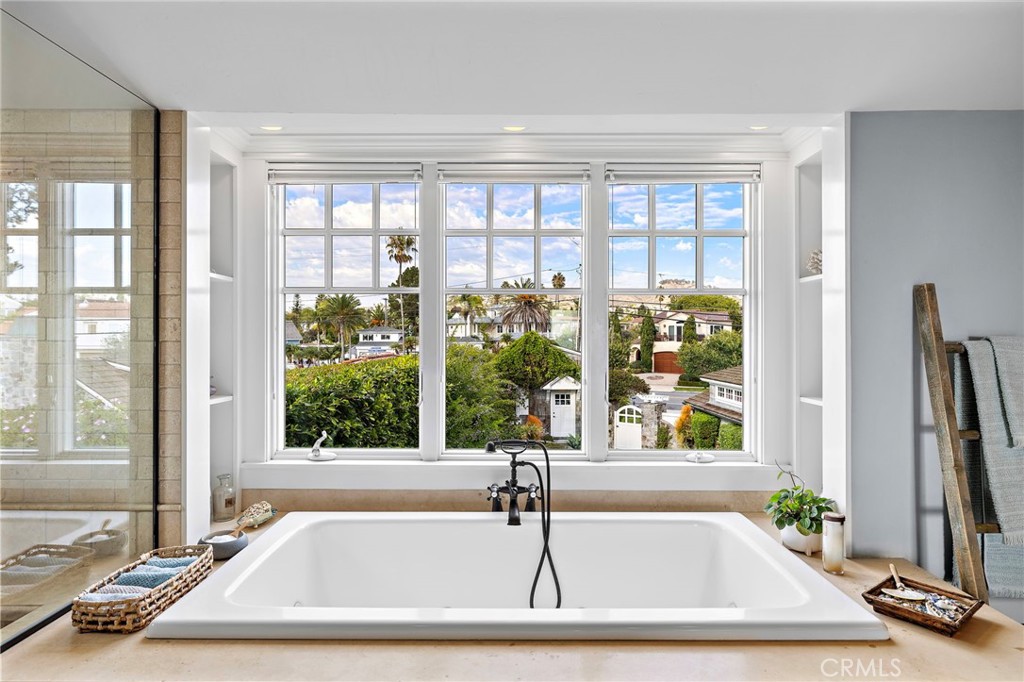 primary bath - up - 35031 Camino Capistrano, Dana Point CA 92642 - photo 39