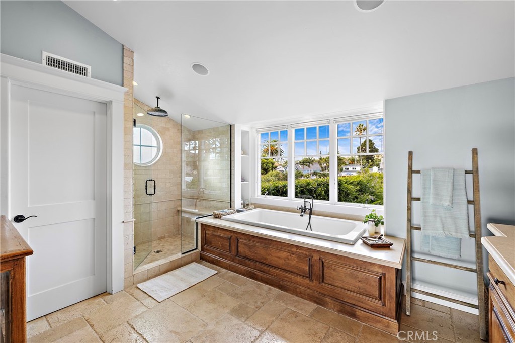 primary bath - up - 35031 Camino Capistrano, Dana Point CA 92642 - photo 40