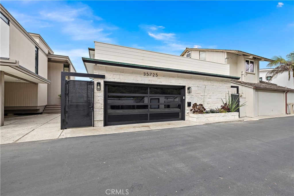 35725 Beach Road, Dana Point CA 92624 - photo 2