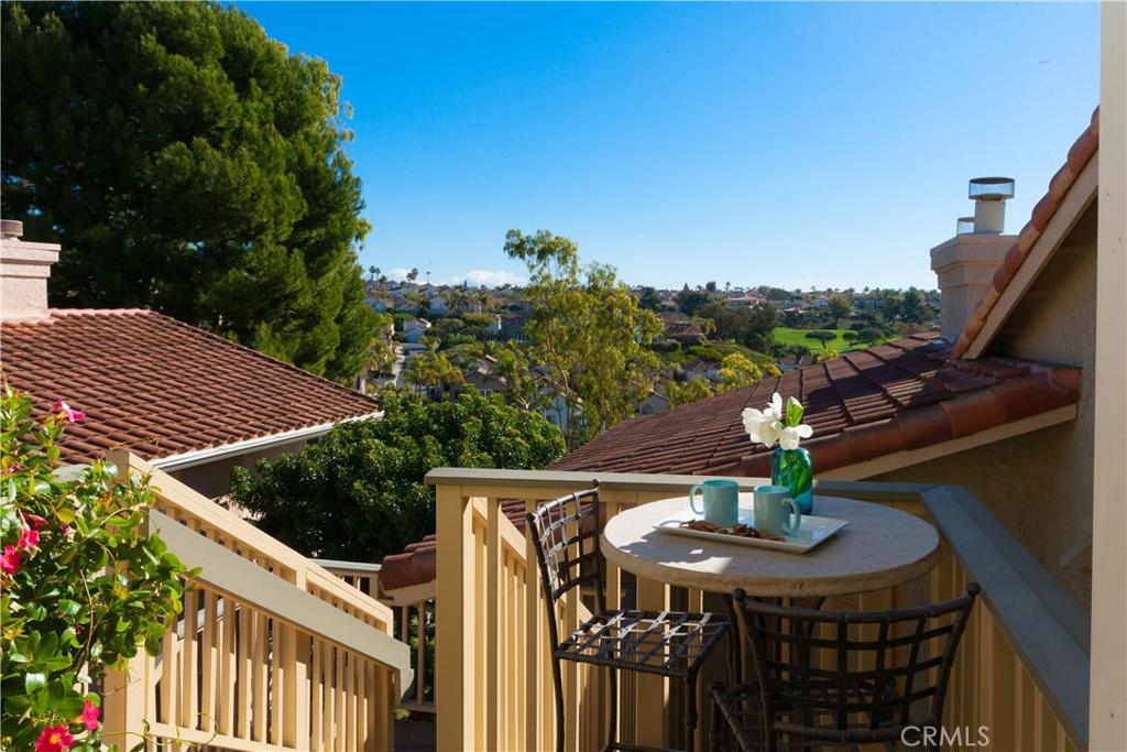 36 Corniche Drive E, Dana Point CA 92629 - photo 1