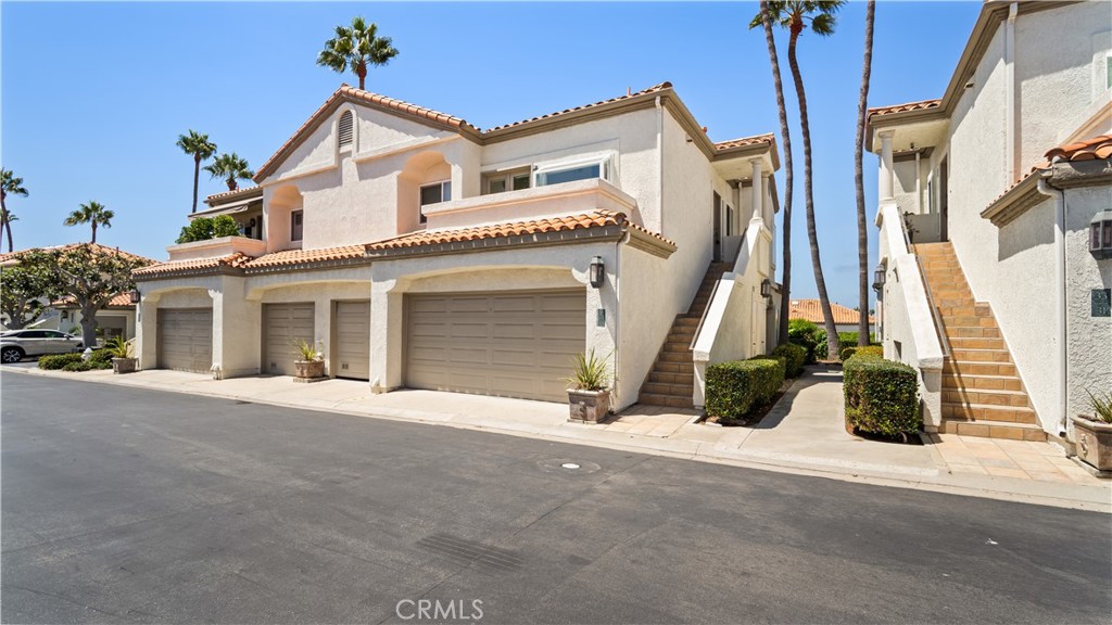 37 Tennis Villas Drive, Dana Point CA 92629 - photo 1