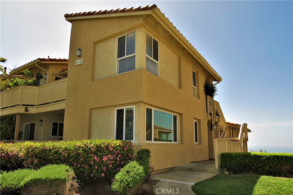 Building 38 - one of the few coveted locations in the complex due to the view. Unit B is on the lower level with the ove - 38 Corniche Drive B, Dana Point CA 92629 - photo 1