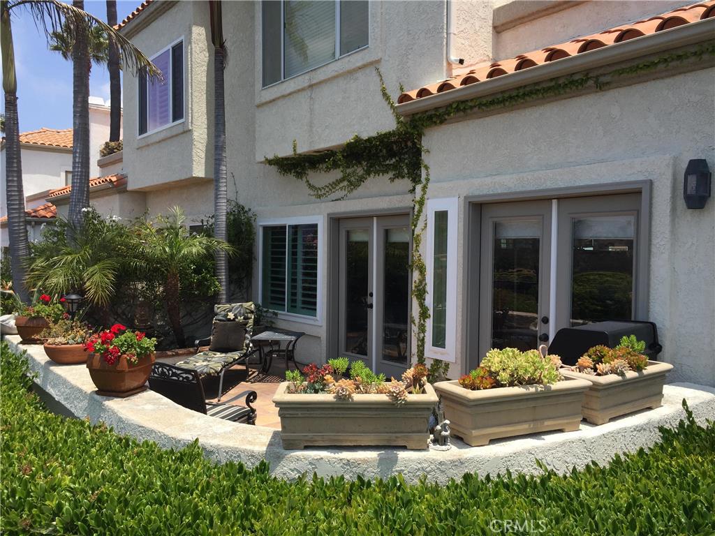 39 Centre Court, Dana Point CA 92629 - photo 1