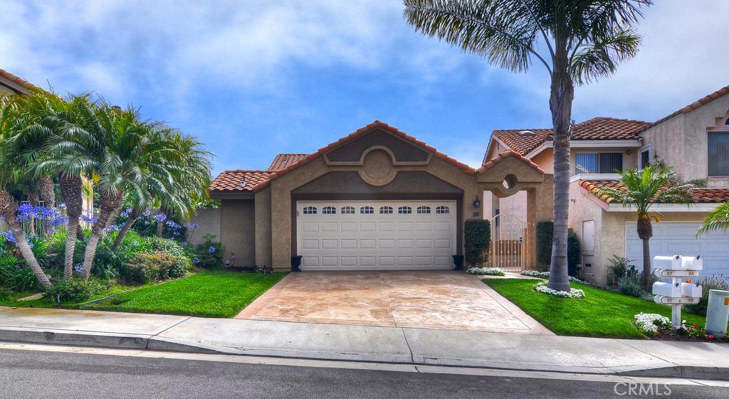 Beautifully upgraded and remodeled Monarch Beach home in the gated Regata community! - 39 Palm Beach Court, Dana Point CA 92629 - photo 1