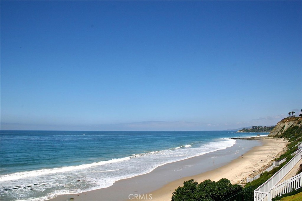 DIRECT BEACH ACCESS - 4 Breakers, Dana Point CA 92629 - photo 22