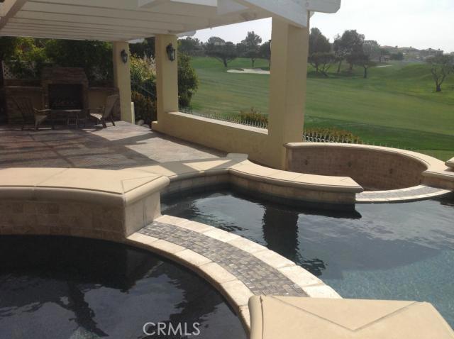 4 Reina, Dana Point CA 92629 - photo 1