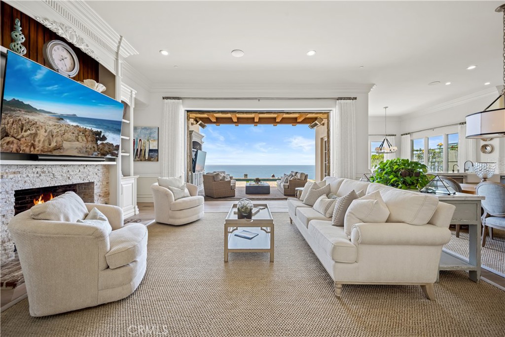41 Beach View Avenue, Dana Point CA 92629 - photo 4