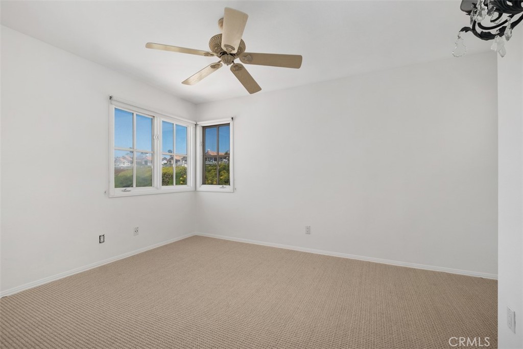 Upstairs front secondary bedroom with new carpet - 41 Costa Del Sol, Dana Point CA 92629 - photo 23