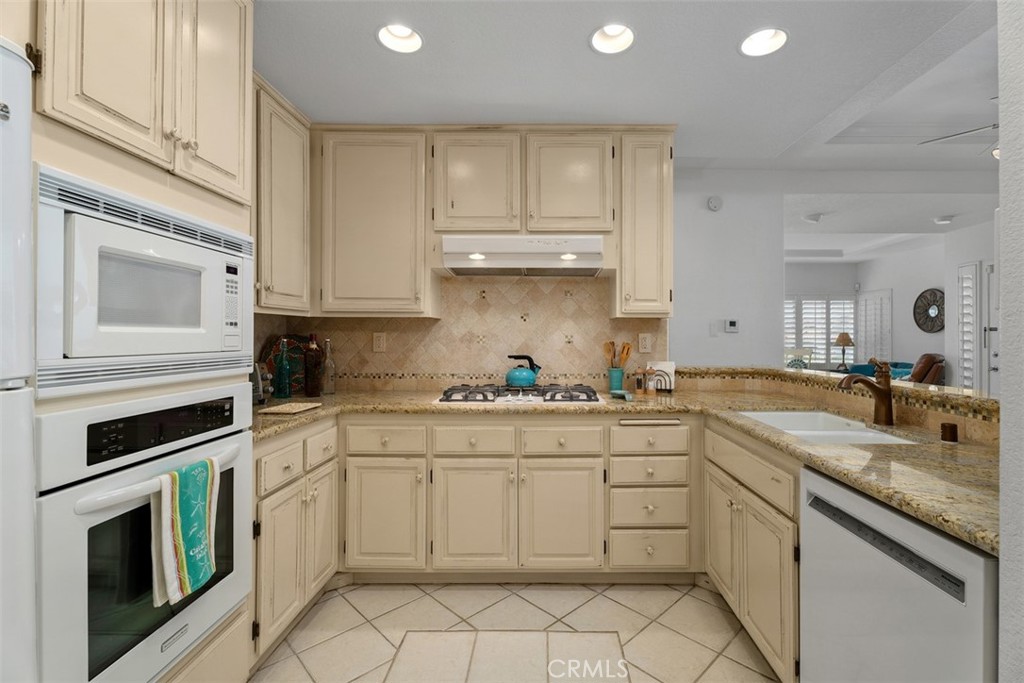 43 Centre Court, Dana Point CA 92629 - photo 15