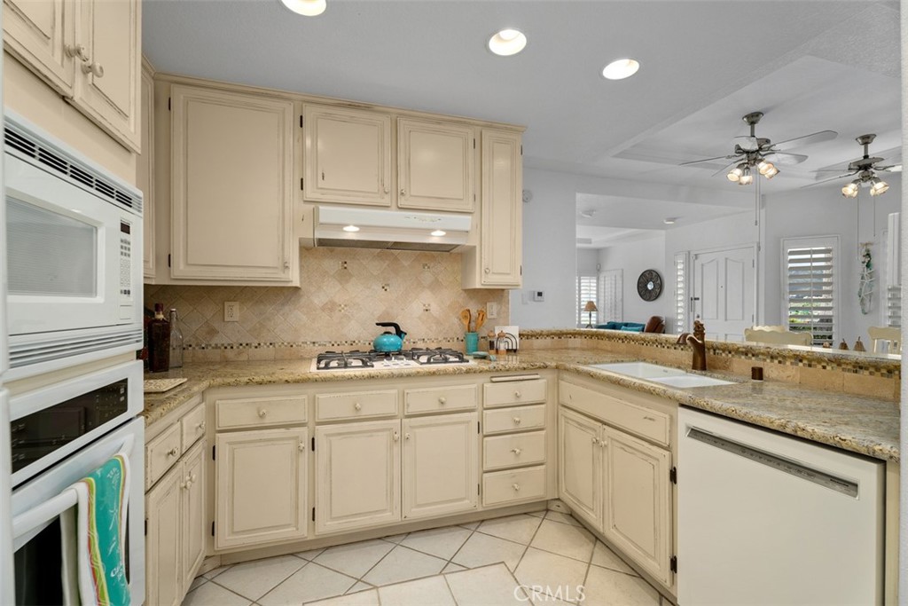 43 Centre Court, Dana Point CA 92629 - photo 16