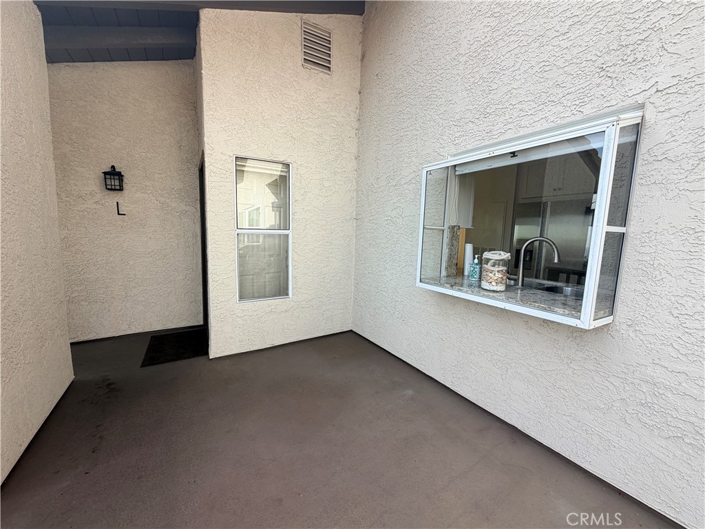 48 Corniche Drive L, Dana Point CA 92629 - photo 3